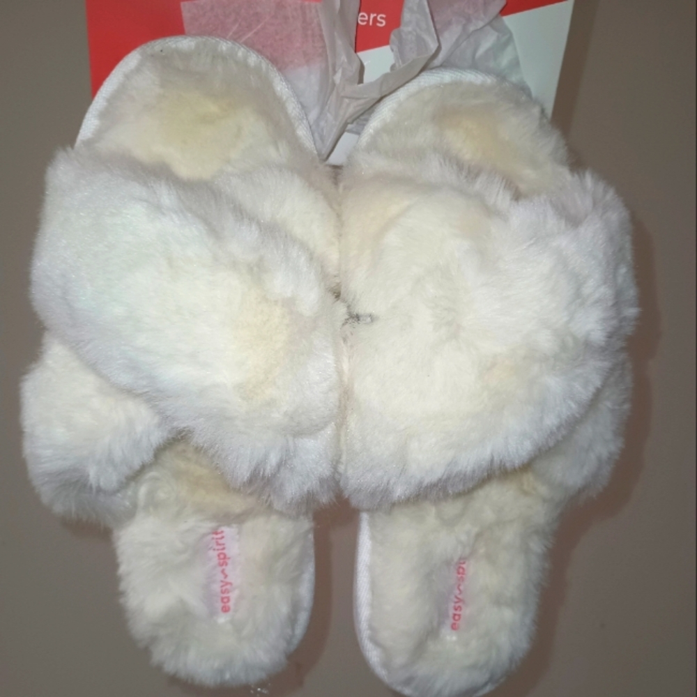 White Fluffy Slippers